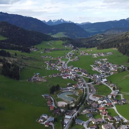 Large Cozy Apartment Grubweg 130 Qm Sankt Martin am Tennengebirge Eksteriør bilde